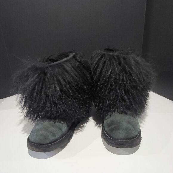 Ugg Green Faux Fur Short Winter Boots - Picture 7 of 10